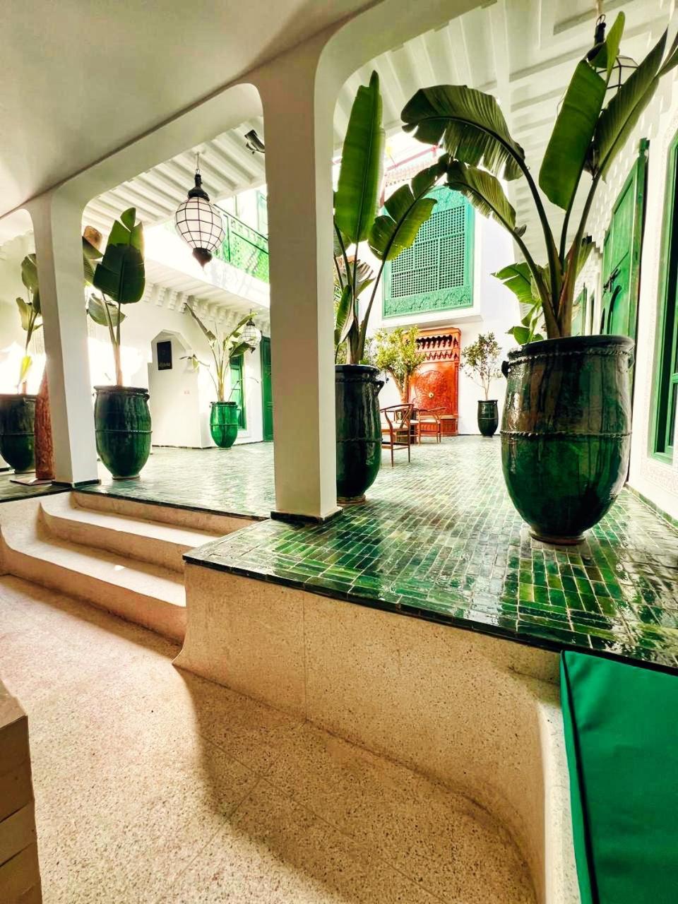 Riad Jil &