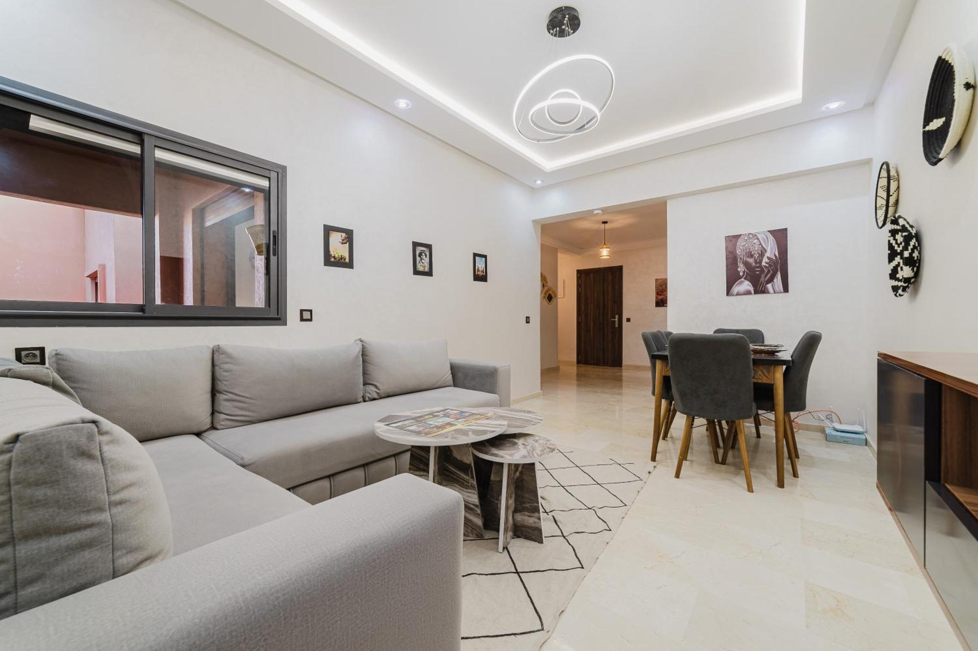 Apartment Confortable & Tres Bien Note - Vue Piscine, Proche M Avenue, Piscine, Fibre Optique, Parking *