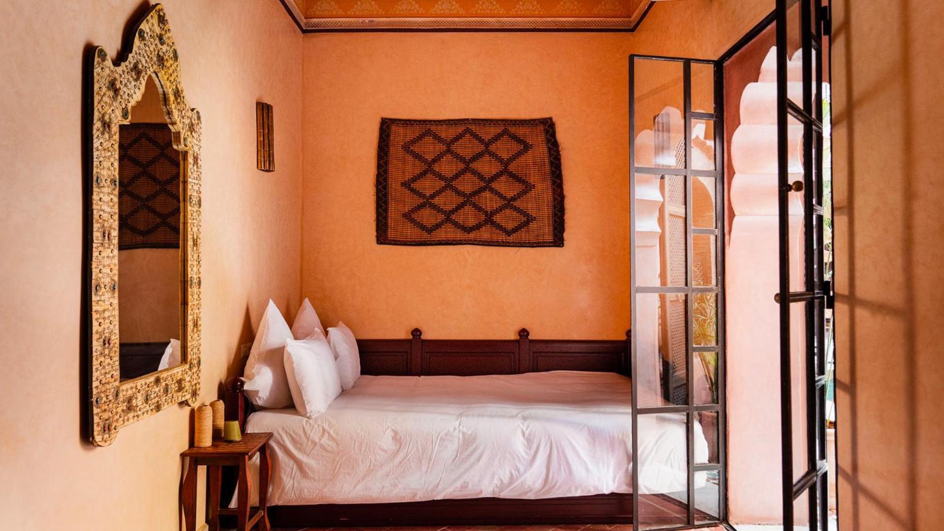 Marta 5 Bedrooms *