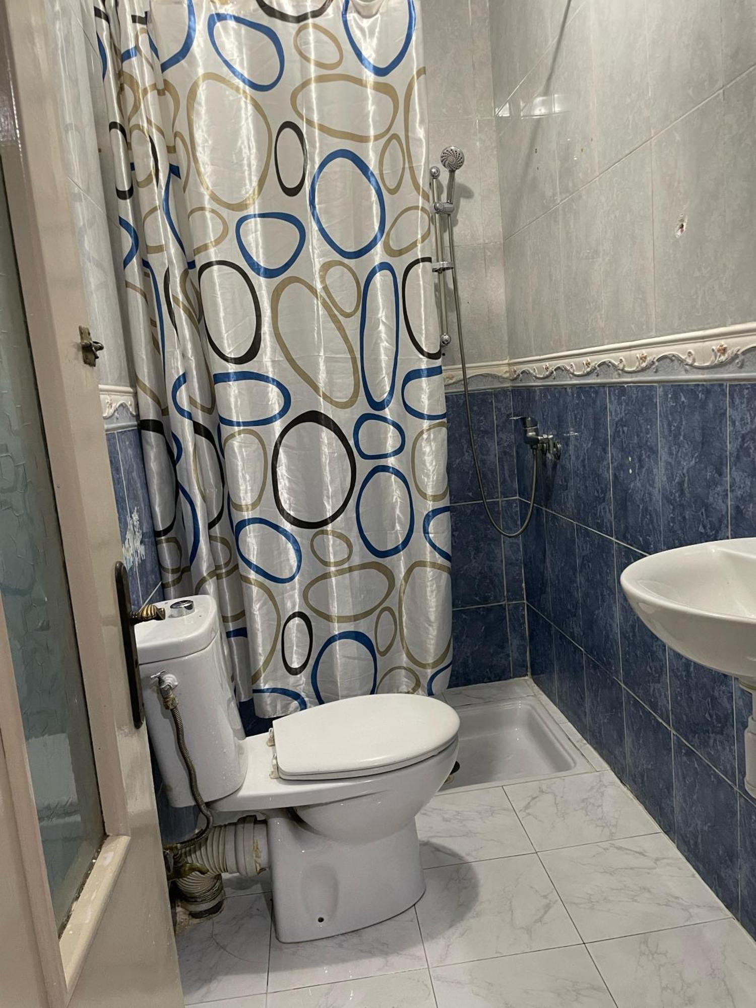Airport Apartment 5 Minutes Walk, Perfect For Early & Late Flights Appartement