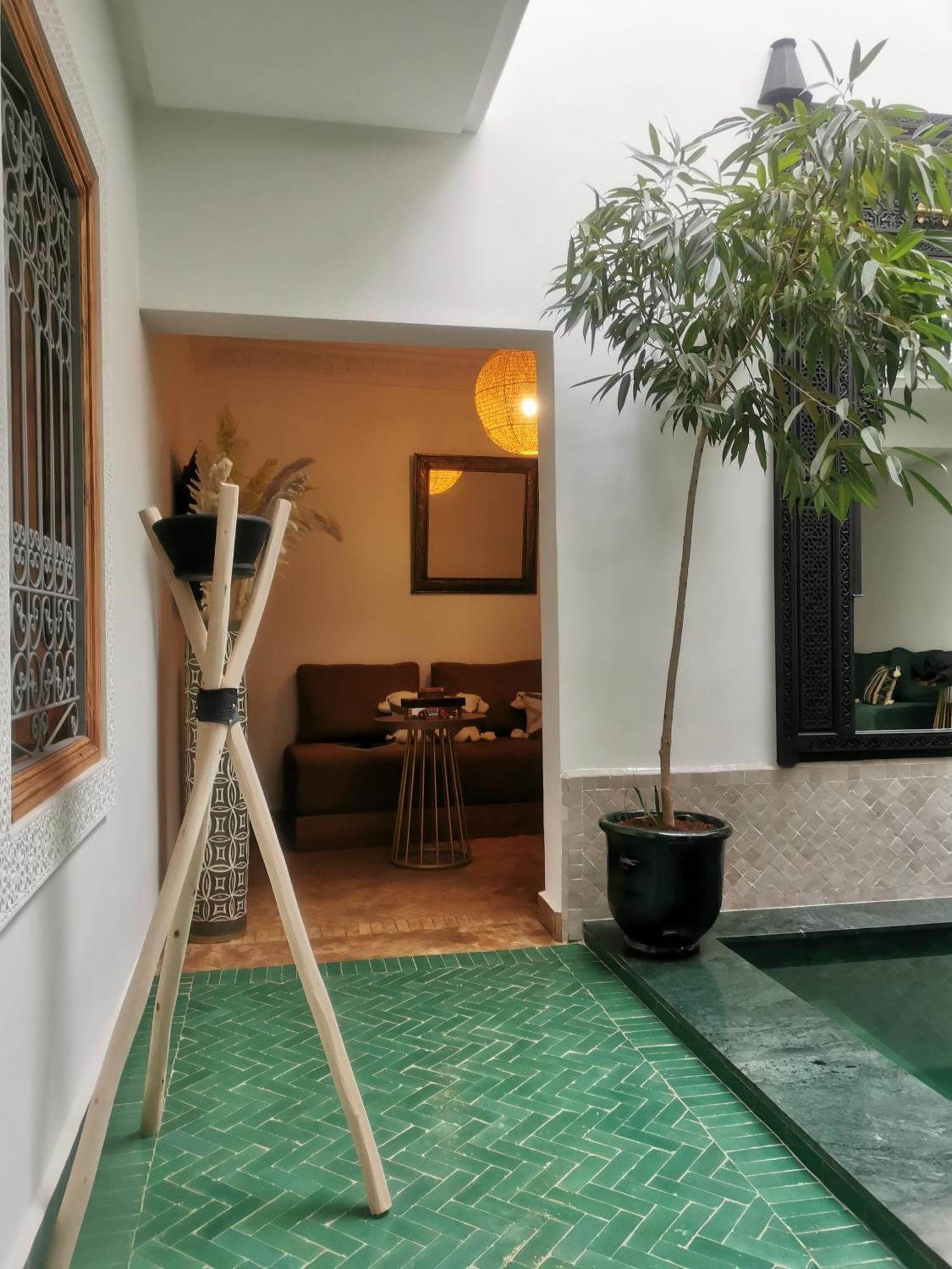 Om Saadene Guest house *