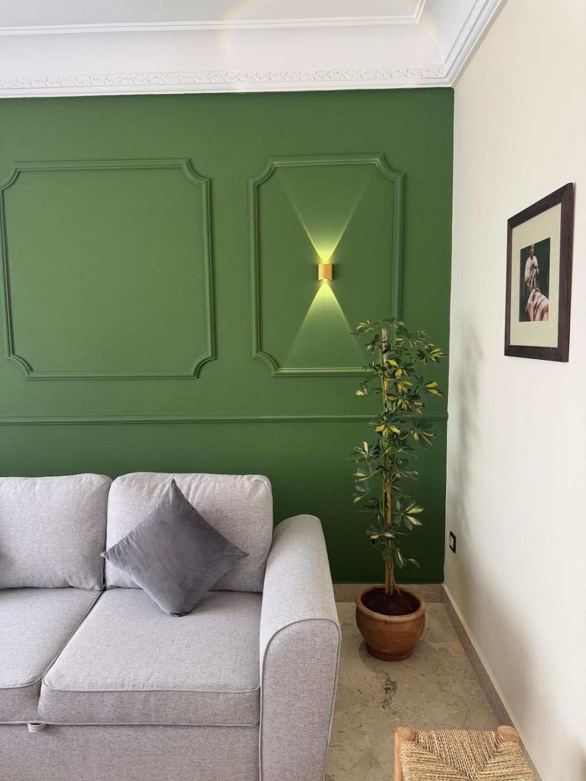 Apartment Cozy Flat In *