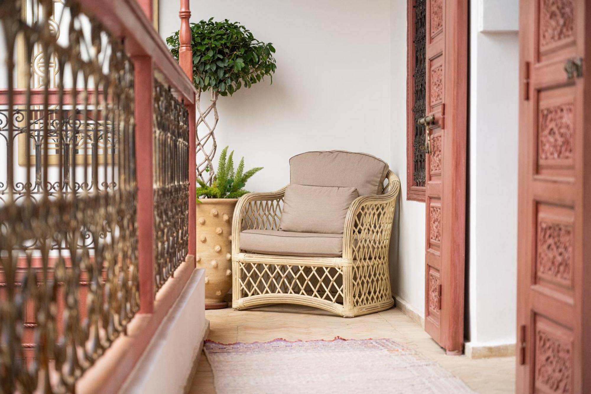 Riad Le Singe Rose Marrakesh