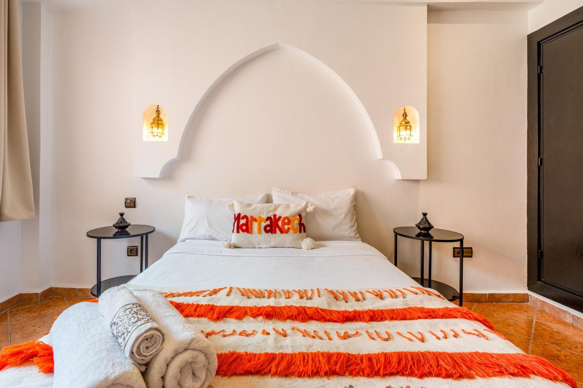 Perle Au Coeur De Gueliz Avec Piscine Et 100m2 Apartment