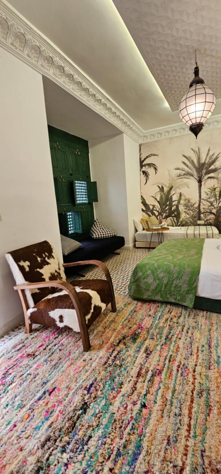 Riad Jil &