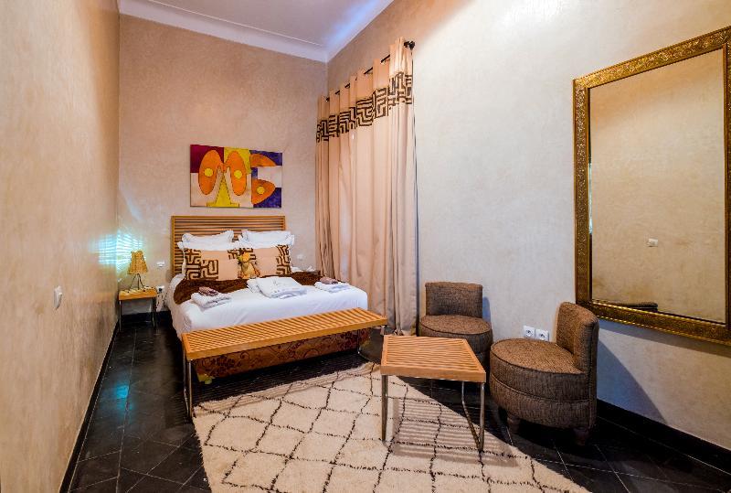 Luxe 40 Hotel 3*