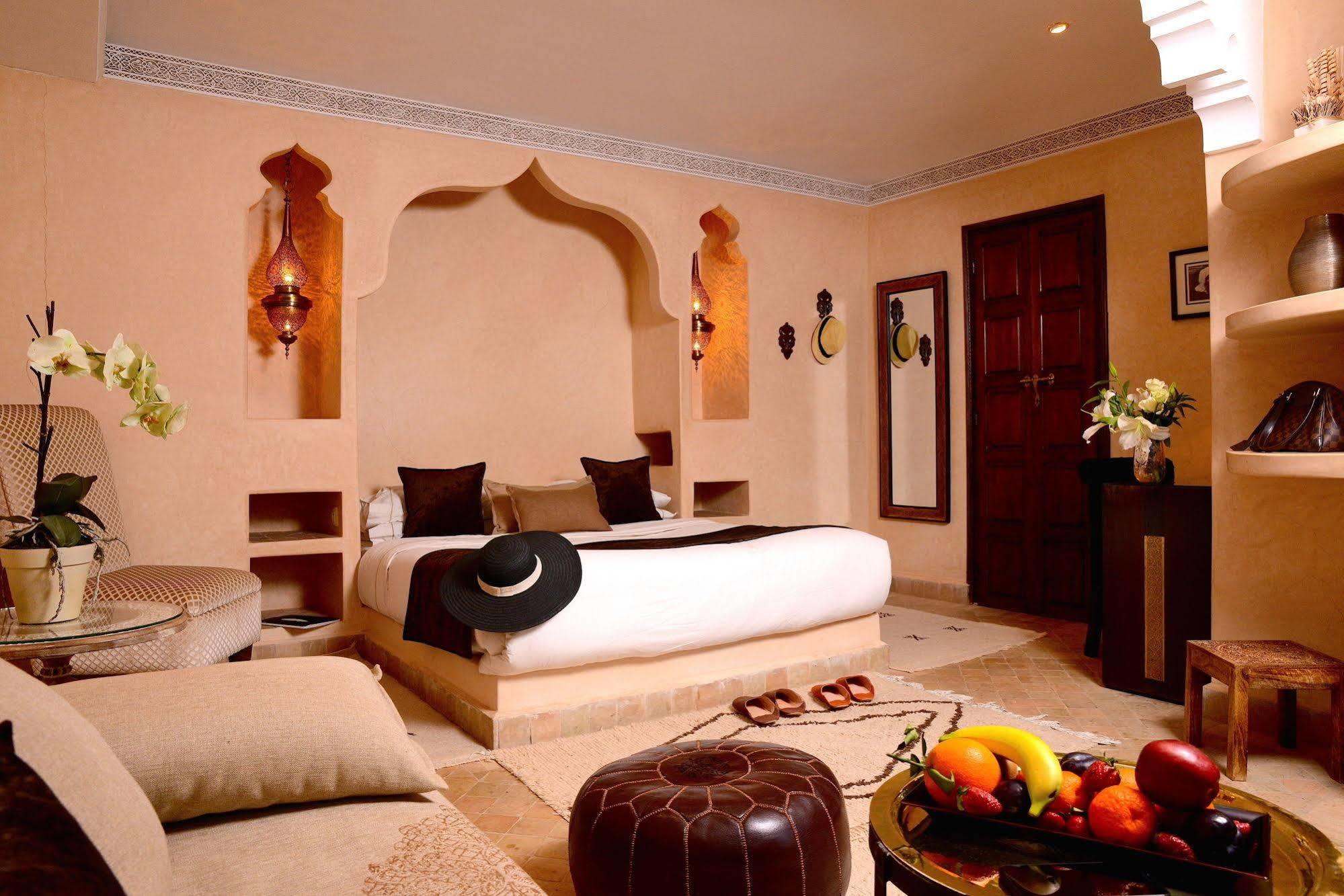 Jona Riad