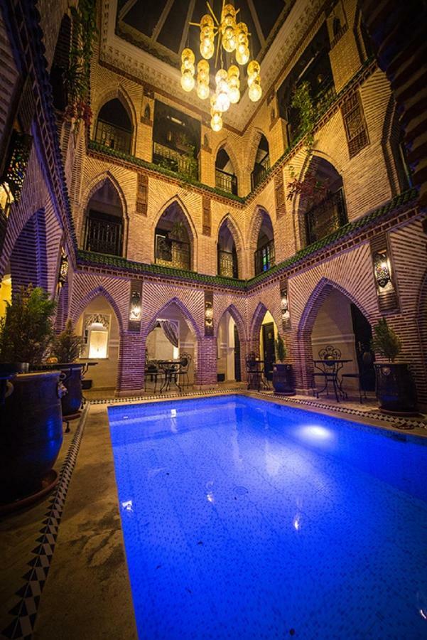 Riad Challa & 4*