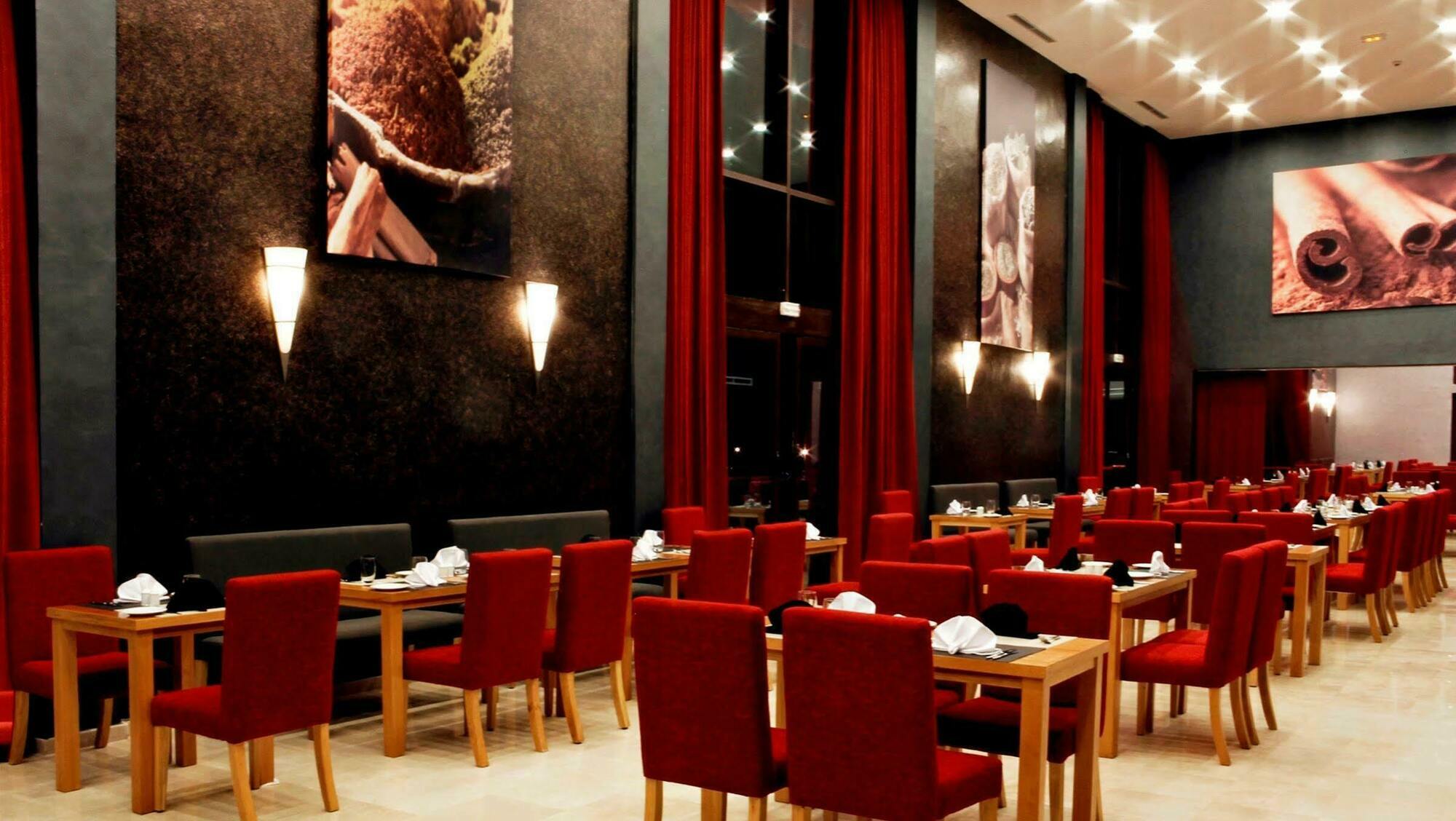 Rawabi Marrakech & Hotel 4*