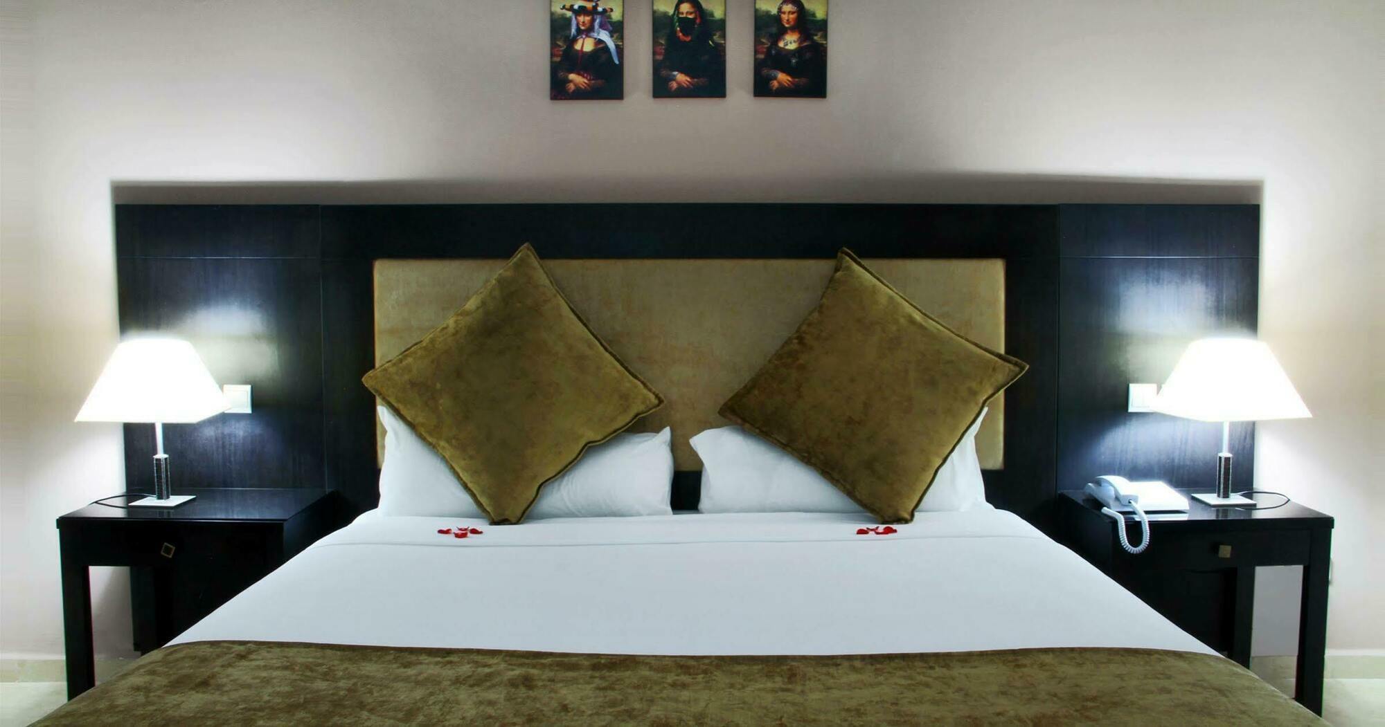 Hotel Rawabi Marrakech &