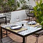 Riad O