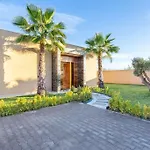 Villa Hawai, Ss Vis A Vis Avec Espace De Sport , Piscine Chauffee