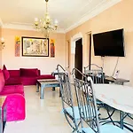Central Aparts 2 Ch Salon -Only Familys-