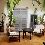Riad Linda