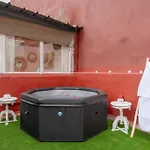 Rooftop Centre Ville Jacuzzi