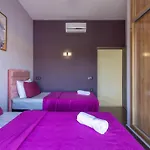 Villa Vista , Piscine 22M , Jeux Jardins , Terrain Squash