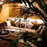 Riad Dar Amanza En Exclusivite Avec 4 Chambres Au Coeur De La Medina