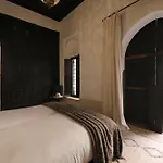 Riad Azzouna 13