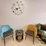 Appartement Pour Familles En Residence Avec Piscine Et Wifi