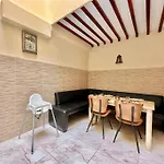 Triplex Spacieux Et Familial Avec Une Vue Panoramique