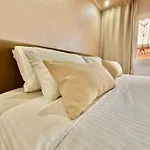 Triplex Spacieux Et Familial Avec Une Vue Panoramique
