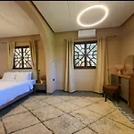 Villa A Marrakech With Warm Pool