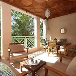 Somptueux Appartement Jardin & Piscine - Hivernage