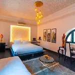 Riad L\'Ecole