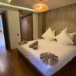 Luxueux Duplex 3 Chambres A Victor Hugo