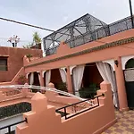 Dar Sarah-Mouassine-Marrakech, Riad Authentique Idealement Situe