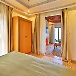 Pavillon Du Golf -Palmeraie Suites