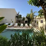 Run Villa Marine, Elegant Private Villa In Marrakech With Heated Pool Option