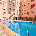 Elegant Appartement 2 Chambres Avec Piscine Et Climatisation A Gueliz