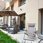 Duplex Safiya Suites And Services