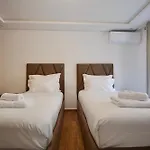 Duplex Safiya Suites And Services