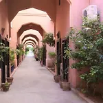 Riad 4 Chambre Avec Piscine