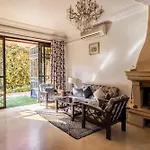 Villa Exclusive Sabah 10 Minutes Du Centre Avec Piscine Privee
