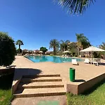 Incroyable 3 Room Pool 5 Min De M Avenue