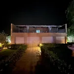 Ara Villa