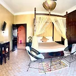 Villa Aalama
