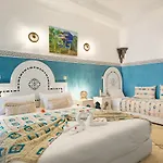Astra Damus Hotel