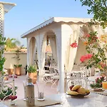 Astra Damus Hotel