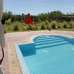 Villa Darga Rouge
