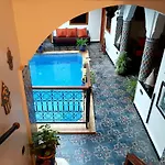 Riad La Porte Des 5 Jardins