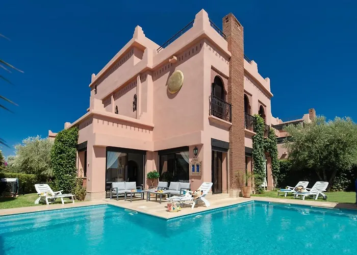 Villa Nelya