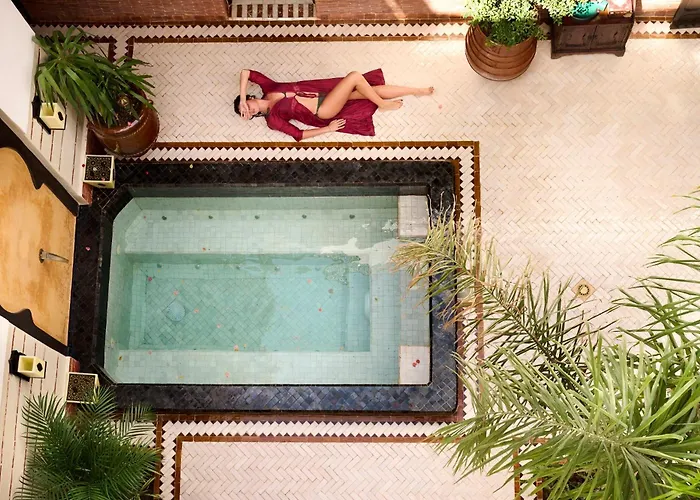 Riad Dar Amanza En Exclusivite Avec 4 Chambres Au Coeur De La Medina