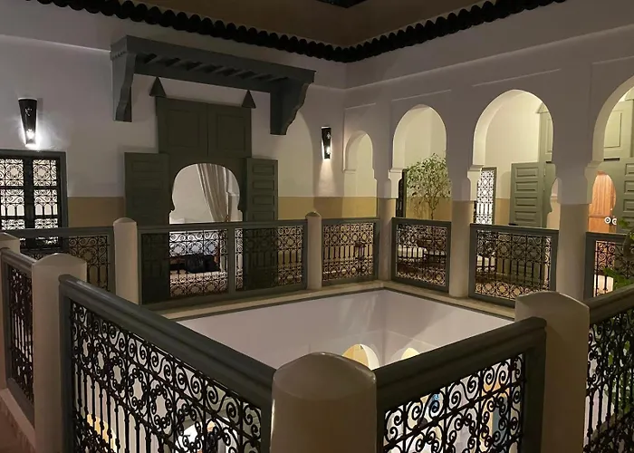 Riad Des Fragrances Dar El Bacha