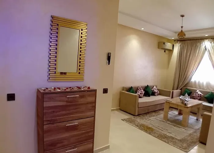 Beautiful Apartment Near Airport