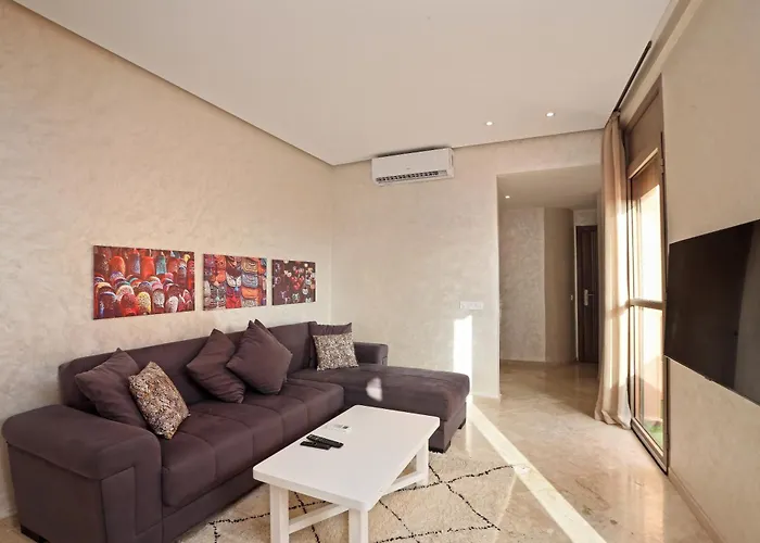 Appartement Elegant Et Securise Au Centre De Marrakech