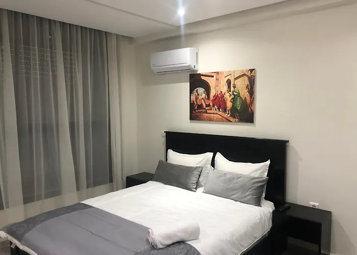 Modern Apartment Centre Ville